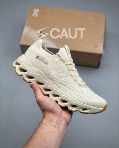 Tênis Masculino On Cloud Running Off White