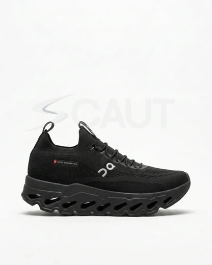 On Cloud Running All Black - Lateral